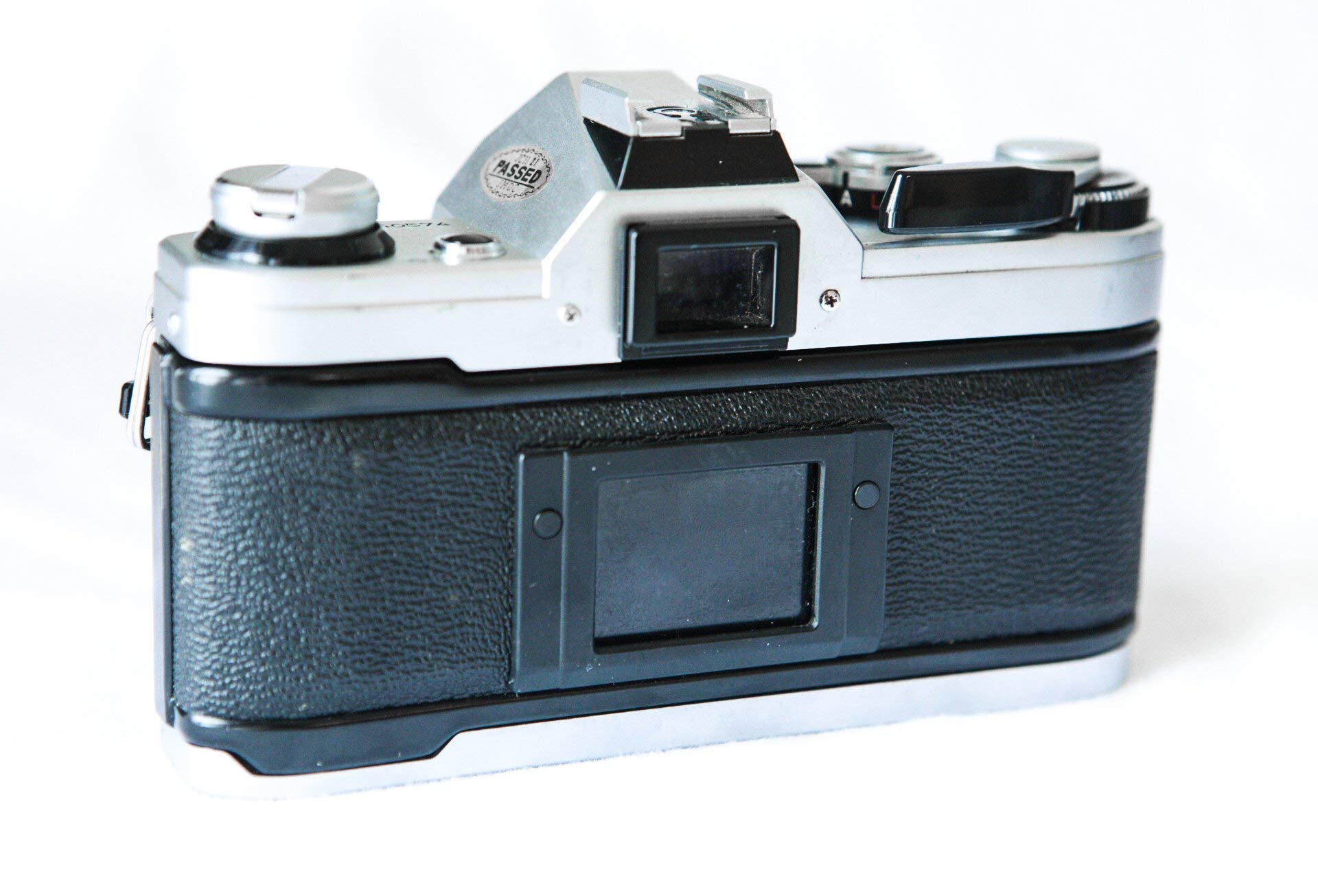 Vintage Canon AE-1 35mm SLR Camera with 50mm 1:1.8 Lens (Renewed)